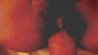 捆綁了這個傢伙並將自己交給了面前的農民色情片