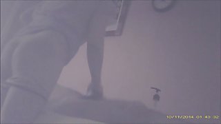 特朗皮年輕的蕩婦得到她的熱精子色情