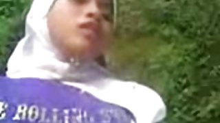 一個瘦女孩最好的朋友是胖和站立的雞巴色情